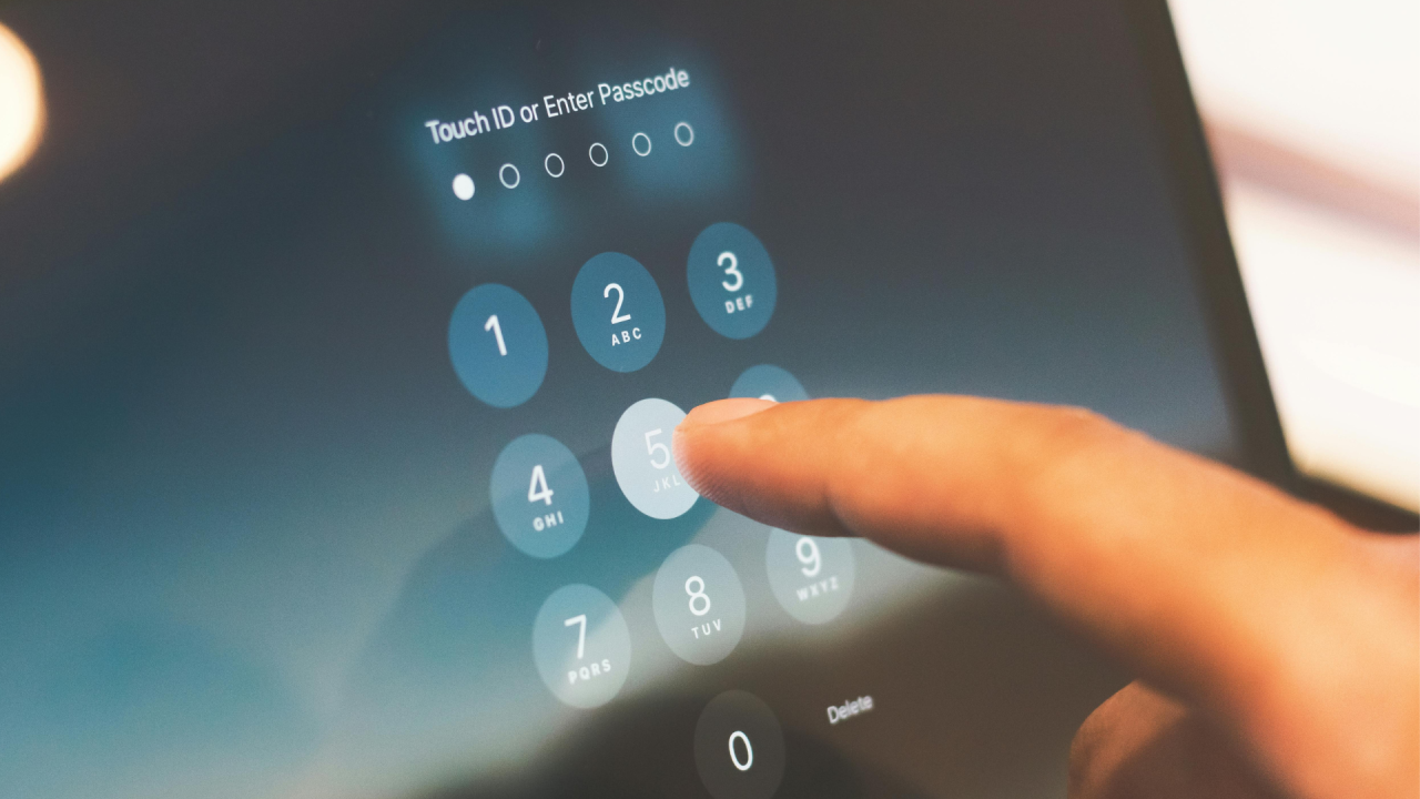 生成AI機密情報｜実際に起きた生成AIでの機密情報・個人情報の漏洩事例